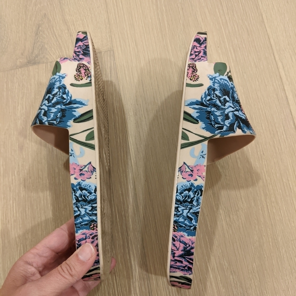 Floral butterfly slides - Picture 6 of 10